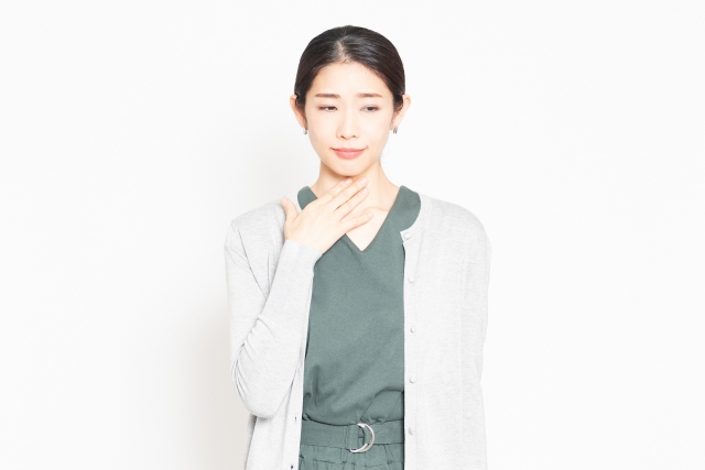 声がれの女性イメージ